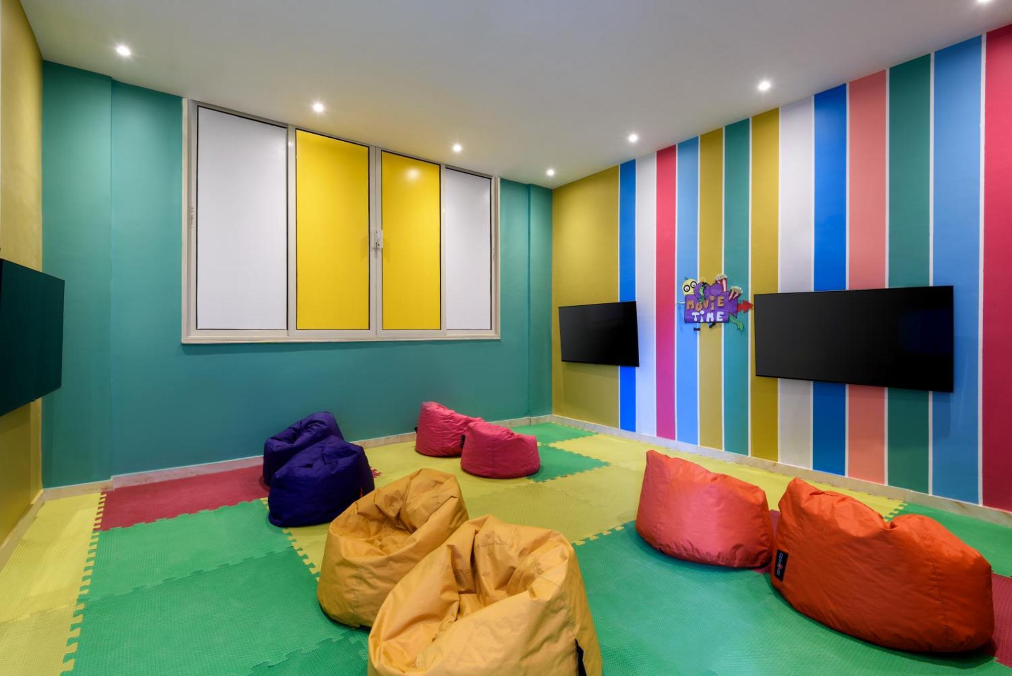 The V Luxury Resort Sahl Hasheesh Hurghada Exteriör bild The children's room